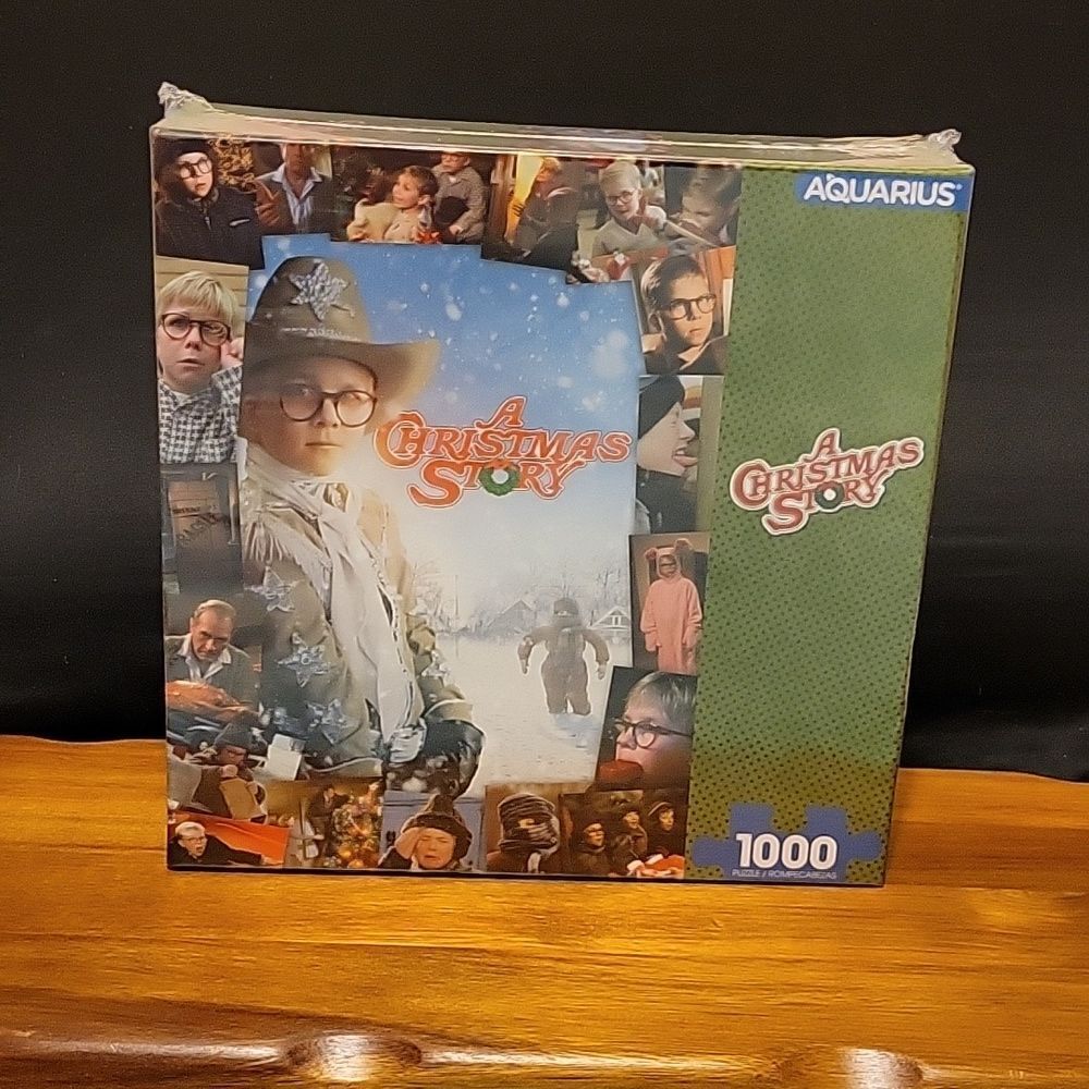 A 🎁 Christmas Story Aquarius 1000 pc puzzle NWT